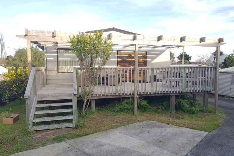 Photo of property in 37b Orion Street, Papakura, 2110