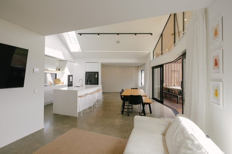 Photo of property in 16 Crown Lane, Rongotea, Palmerston North, 4473