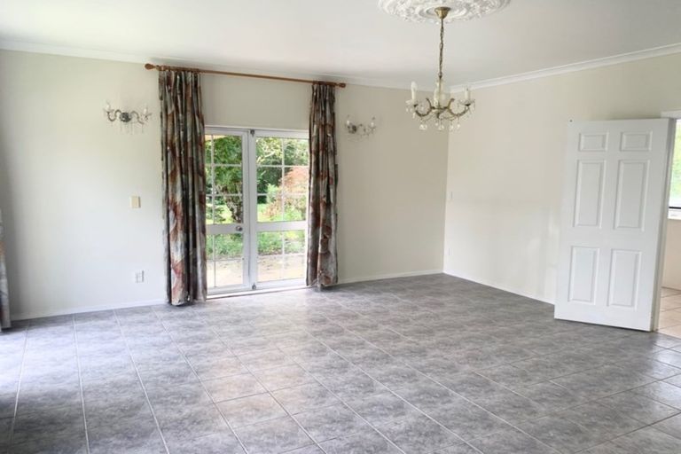 Photo of property in 150 Nixon Road, Taupaki, Henderson, 0782