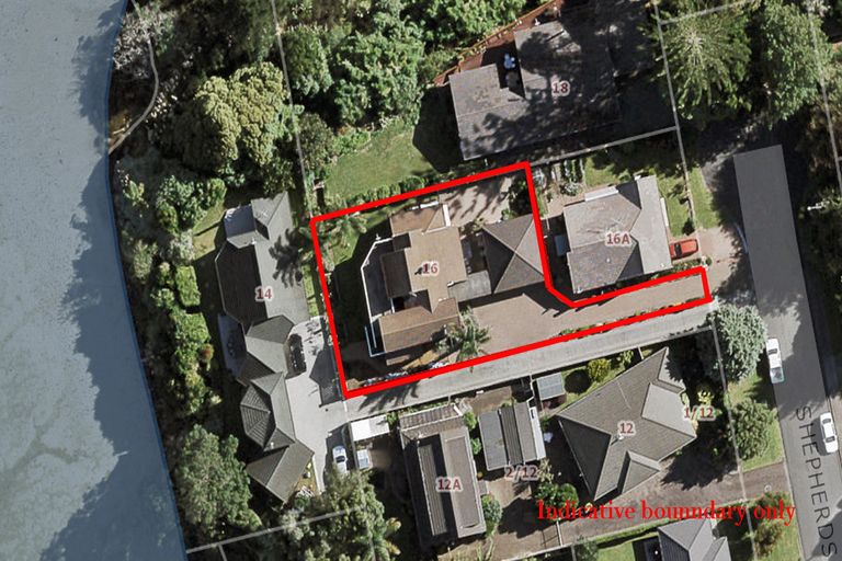 Photo of property in 16 Shepherds Road, Papakura, 2110