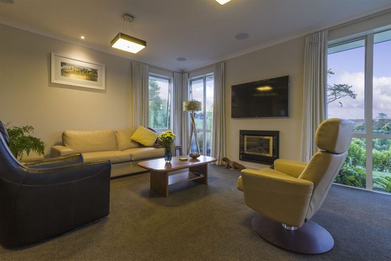 Photo of property in 256 Bawden Road, Dairy Flat, Albany, 0792