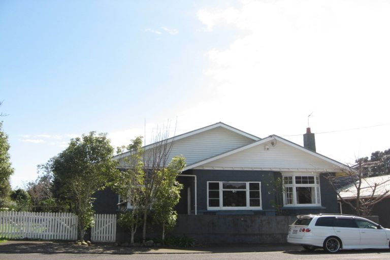 Photo of property in 165 Molesworth Street, New Plymouth, 4312