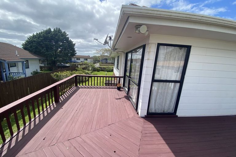 Photo of property in 127 Finlayson Avenue, Clendon Park, Auckland, 2103