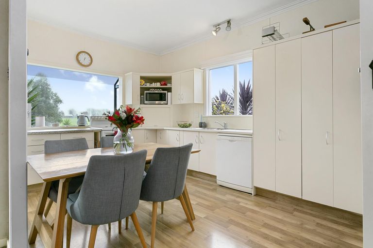 Photo of property in 135 Harper Road, Richmond Downs, Walton, 3475