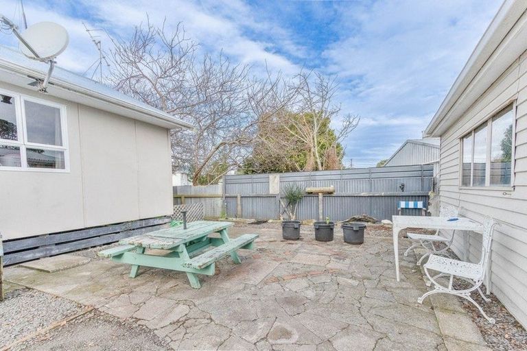 Photo of property in 1a Totara Street, Tawhero, Whanganui, 4501