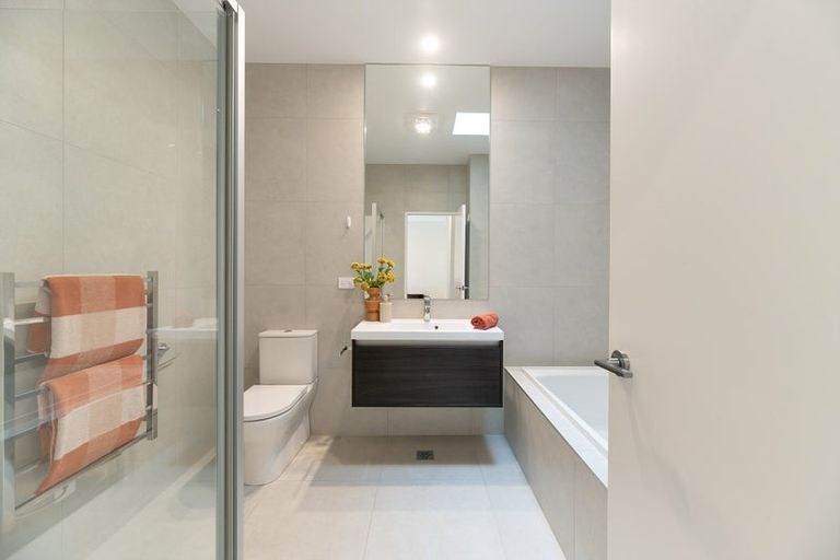 Photo of property in 41 Roundel Crescent, Whenuapai, Auckland, 0618