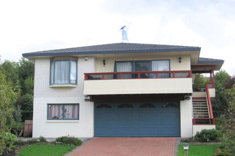 Photo of property in 27 Milan Drive, Glen Eden, Auckland, 0602