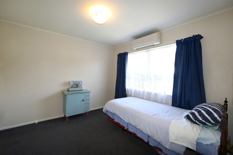 Photo of property in 142c Main Rd Clive, Clive, 4102