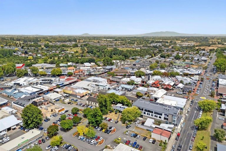 Photo of property in 204/86 Alpha Street, Cambridge, 3434