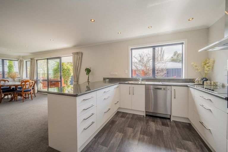 Photo of property in 14a Scotland Street, Roxburgh, 9500