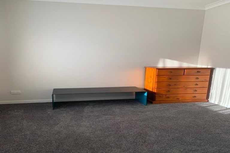 Photo of property in 2 Lavey Road, Flat Bush, Auckland, 2019