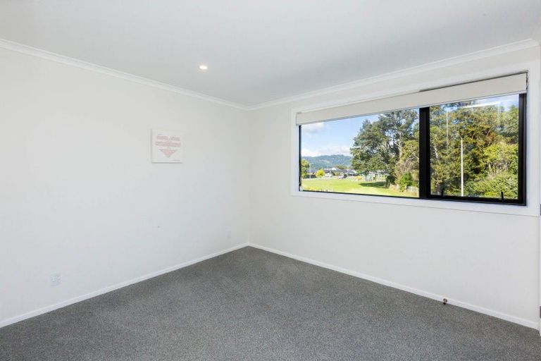 Photo of property in 40 Dahl Drive, Wallaceville, Upper Hutt, 5018