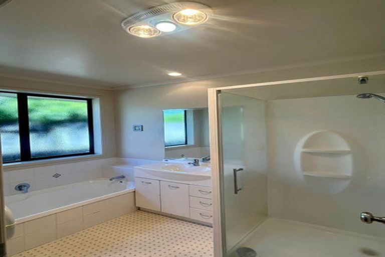 Photo of property in 30 Atlantic Close, Papamoa Beach, Papamoa, 3118