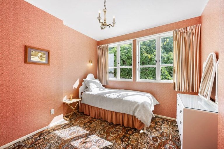 Photo of property in 52 Amritsar Street, Khandallah, Wellington, 6035