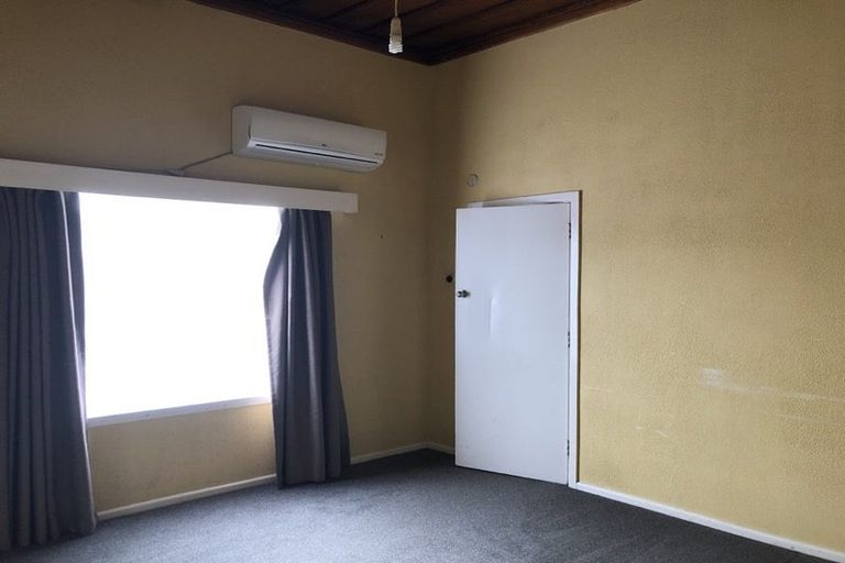 Photo of property in 64 Joseph Street, West End, Palmerston North, 4412