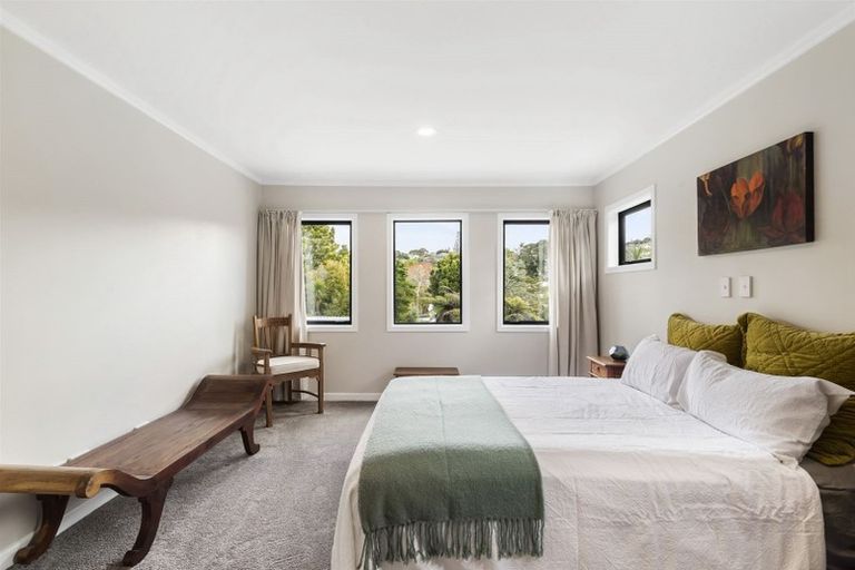 Photo of property in 890 Beach Road, Waiake, Auckland, 0630