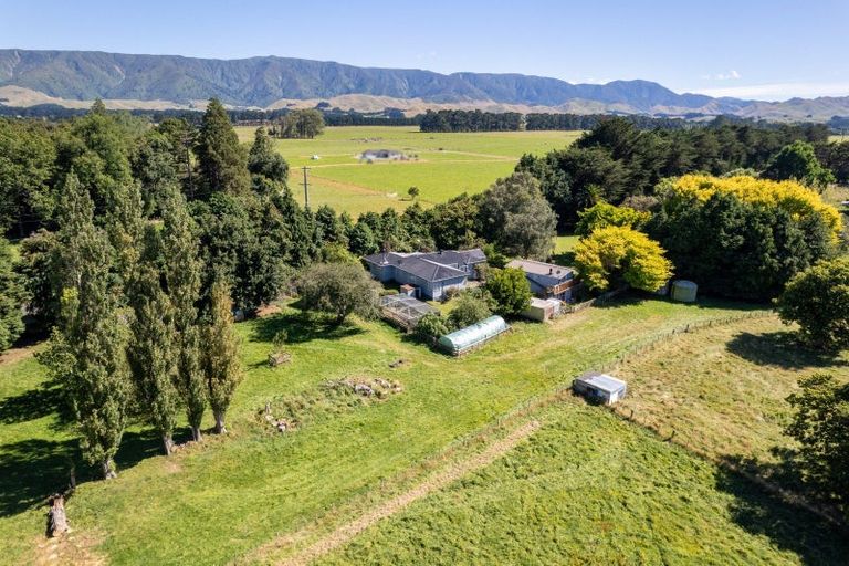 Photo of property in 691 Top Grass Road, Dannevirke, 4972