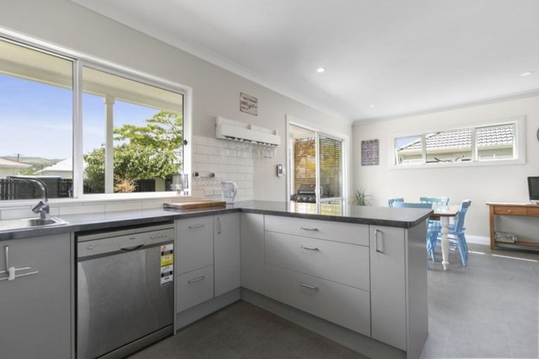 Photo of property in 865 High Street, Boulcott, Lower Hutt, 5011