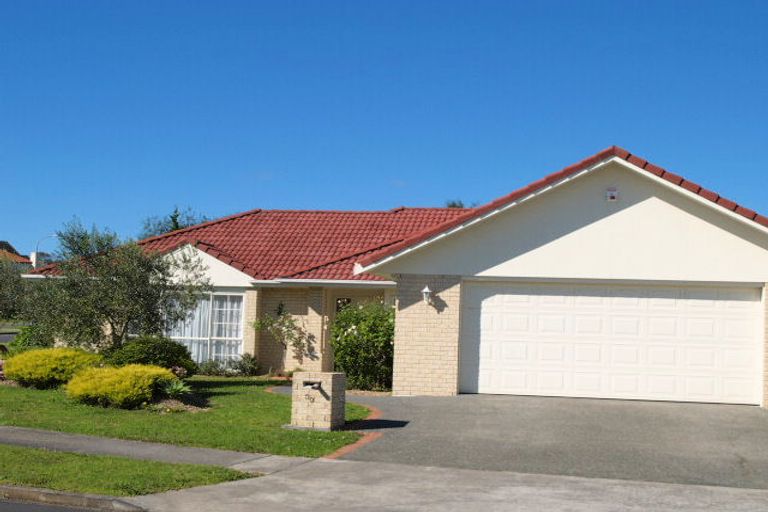 Photo of property in 30 Oakridge Way, Northpark, Auckland, 2013