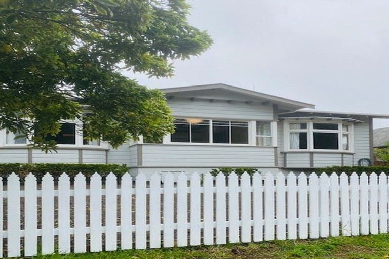 Photo of property in 43 Emano Street, Toi Toi, Nelson, 7010