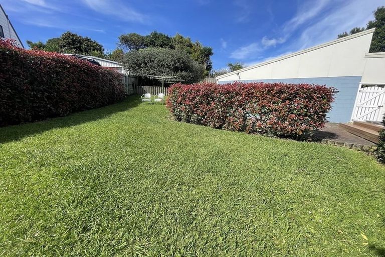 Photo of property in 8 Miro Place, Waiuku, 2123