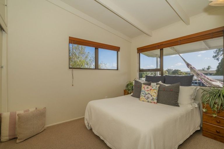 Photo of property in 62 Oyster Drive, Cooks Beach, Whitianga, 3591