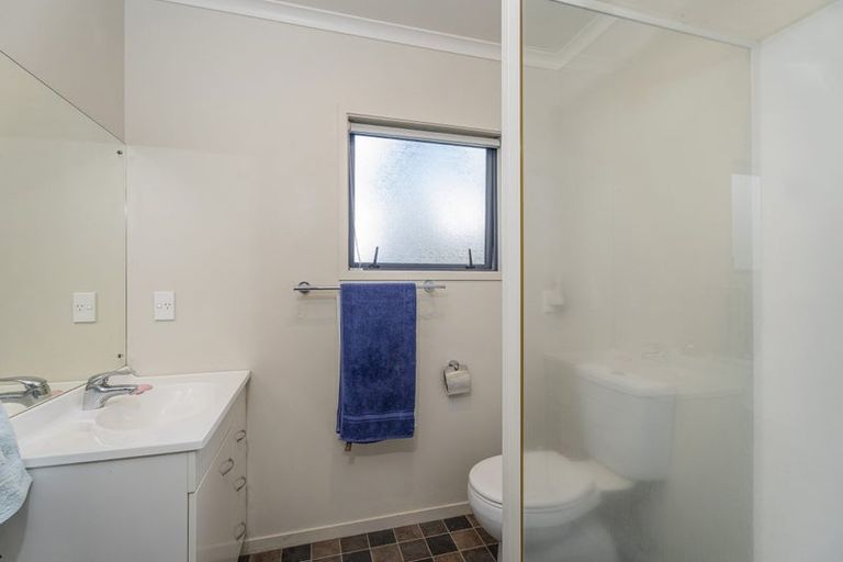 Photo of property in 5 Ocean Beach Road, Tairua, 3508