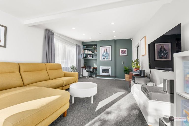 Photo of property in 22 Connolly Street, Boulcott, Lower Hutt, 5010