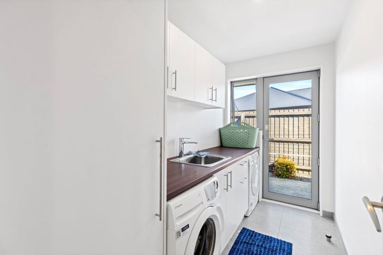 Photo of property in 50 Burnham School Road, Rolleston, 7614