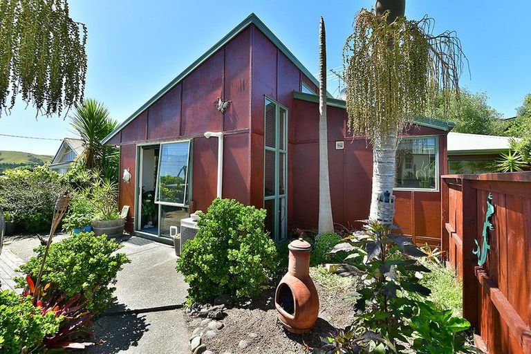 Photo of property in 19 Nelson Street, Helensville, 0800