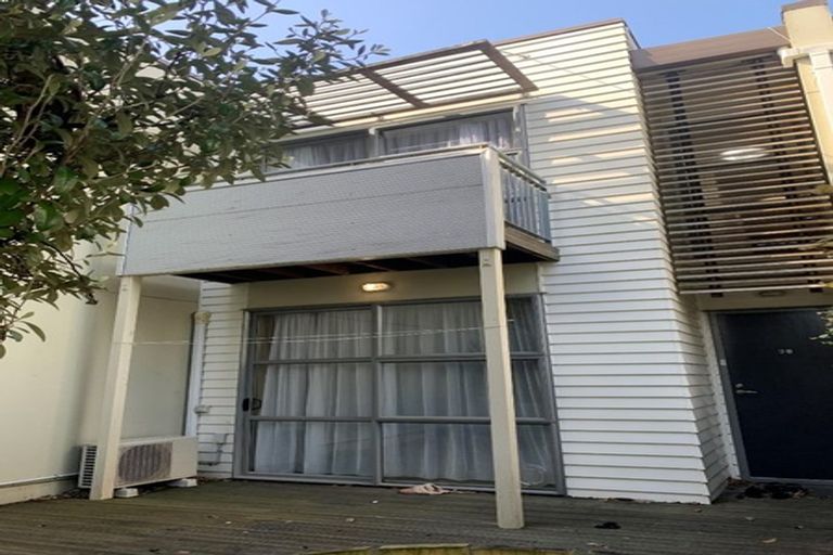 Photo of property in 38 Figaro Crescent, Takanini, 2112