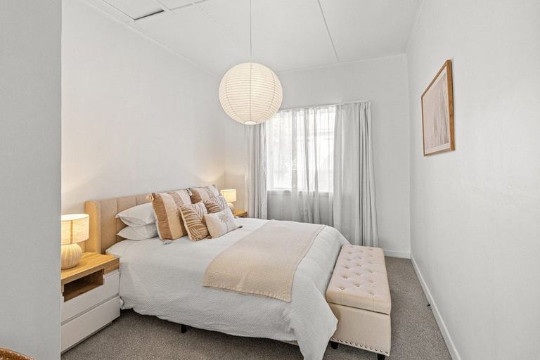 Photo of property in 42 Gaine Street, New Plymouth, 4310