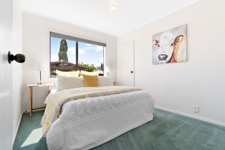 Photo of property in 3/388a West Coast Road, Glen Eden, Auckland, 0602