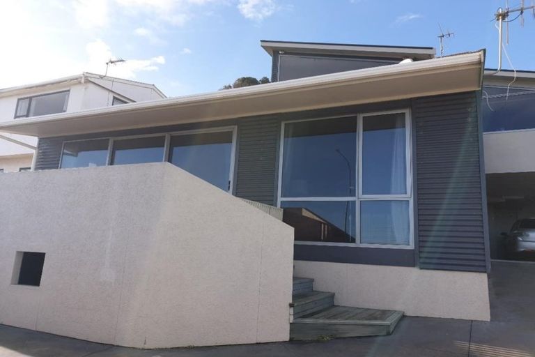Photo of property in 172a Saint Andrews Road, Plimmerton, Porirua, 5026