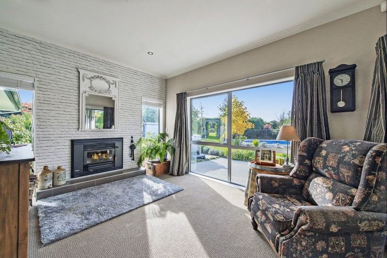 Photo of property in 74 Stott Drive, Darfield, 7571