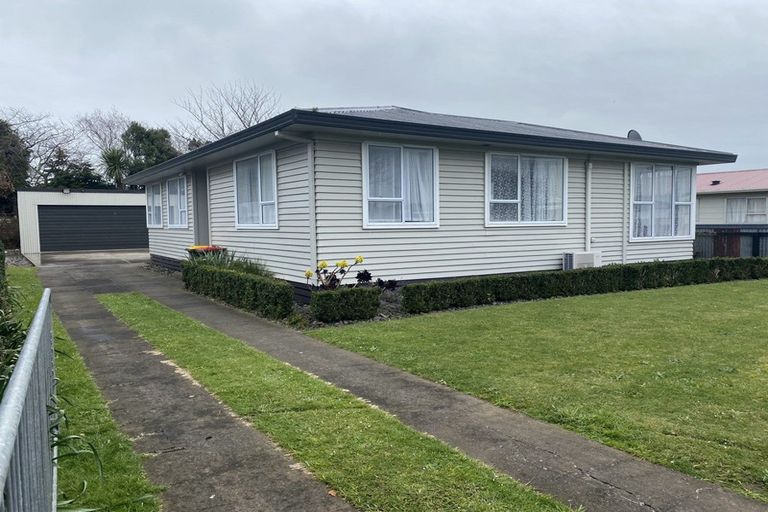 Photo of property in 35 Fantham Street, Hawera, 4610