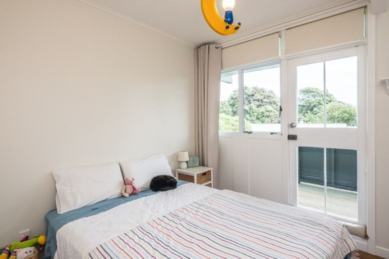 Photo of property in 6 Jeep Road, Raumati South, Paraparaumu, 5032