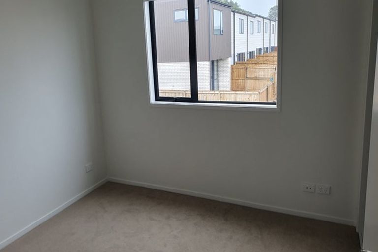 Photo of property in 38 Clay Works Lane, New Lynn, 0600