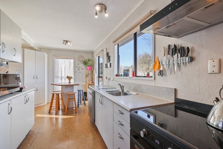 Photo of property in 25 Burnett Street, Oxford, 7430