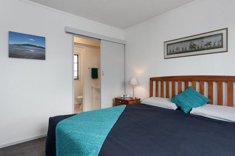 Photo of property in 136 Windsor Road, Bellevue, Tauranga, 3110