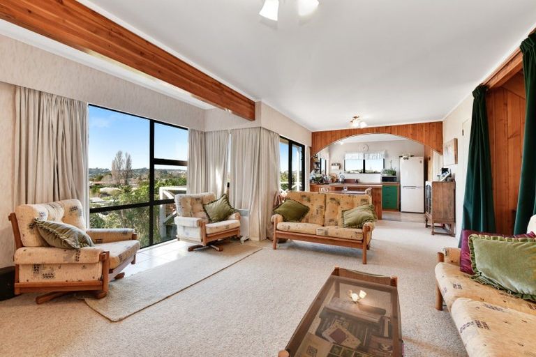 Photo of property in 12b Polkinghorne Drive, Manly, Whangaparaoa, 0930