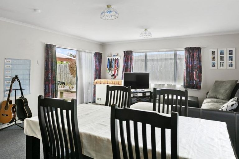 Photo of property in 2/10 Elizabeth Street, Tauhara, Taupo, 3330