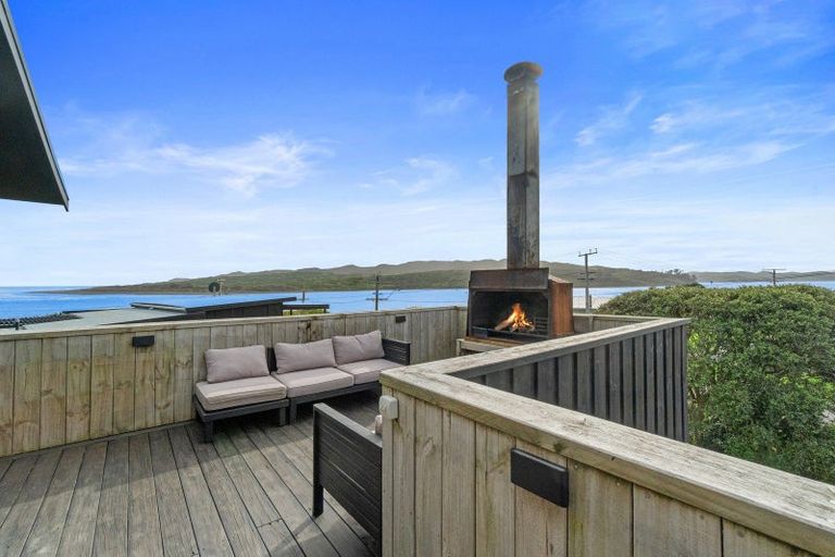 Photo of property in 8 Wainamu Road, Raglan, 3297