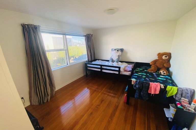 Photo of property in 2/58 Office Road, Merivale, Christchurch, 8014