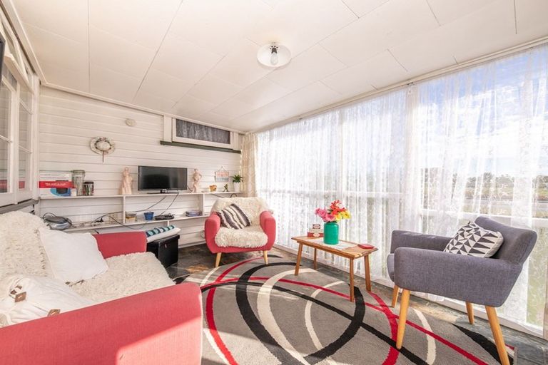 Photo of property in 253 Palmerston Street, Westport, 7825