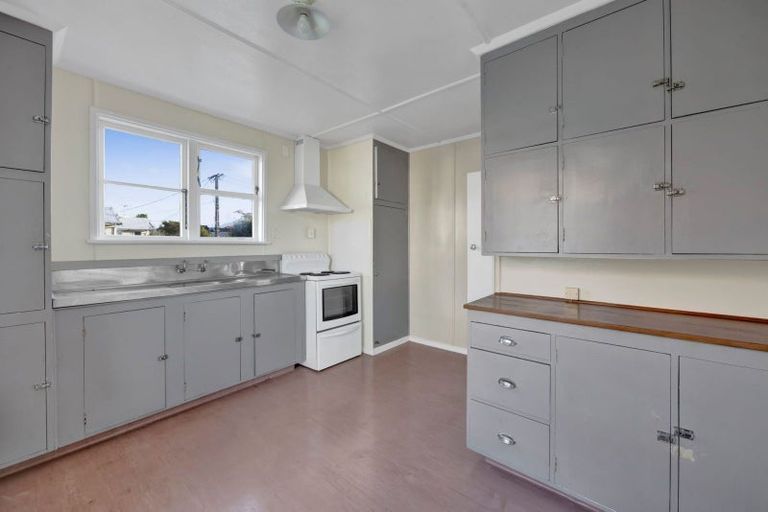 Photo of property in 7 Maranui Street, Welbourn, New Plymouth, 4310
