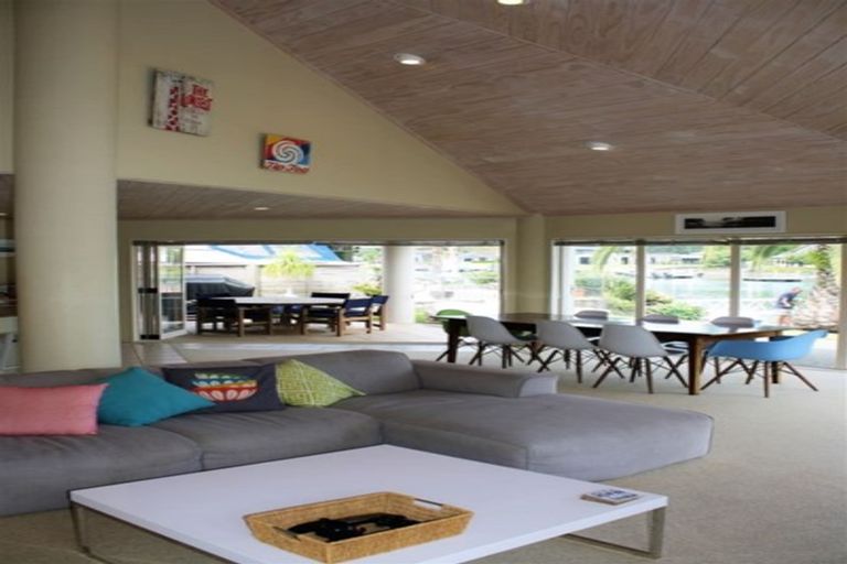 Photo of property in 127 Motu Capri, Pauanui, Hikuai, 3579