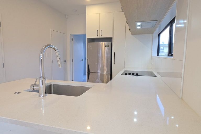 Photo of property in 6/46 Jillian Drive, Ranui, Auckland, 0612