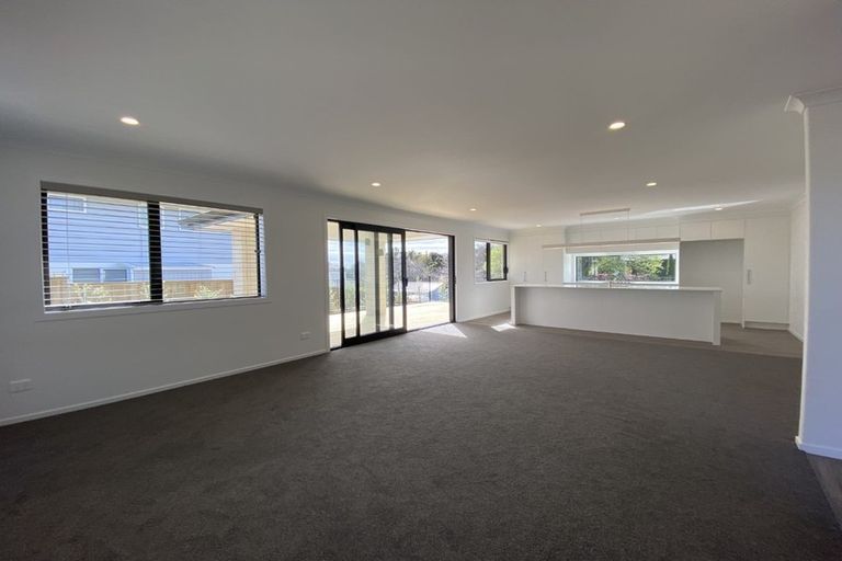 Photo of property in 6 Serenity Drive, Omokoroa, 3114