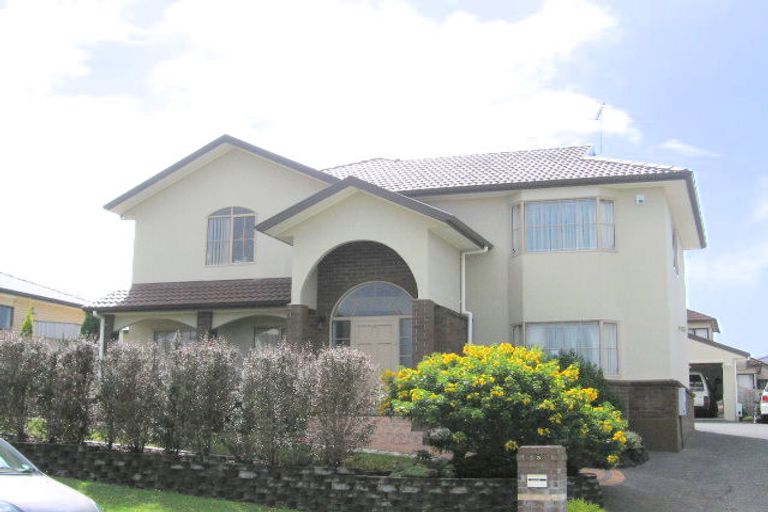 Photo of property in 3 Carrigans Close, Pinehill, Auckland, 0632
